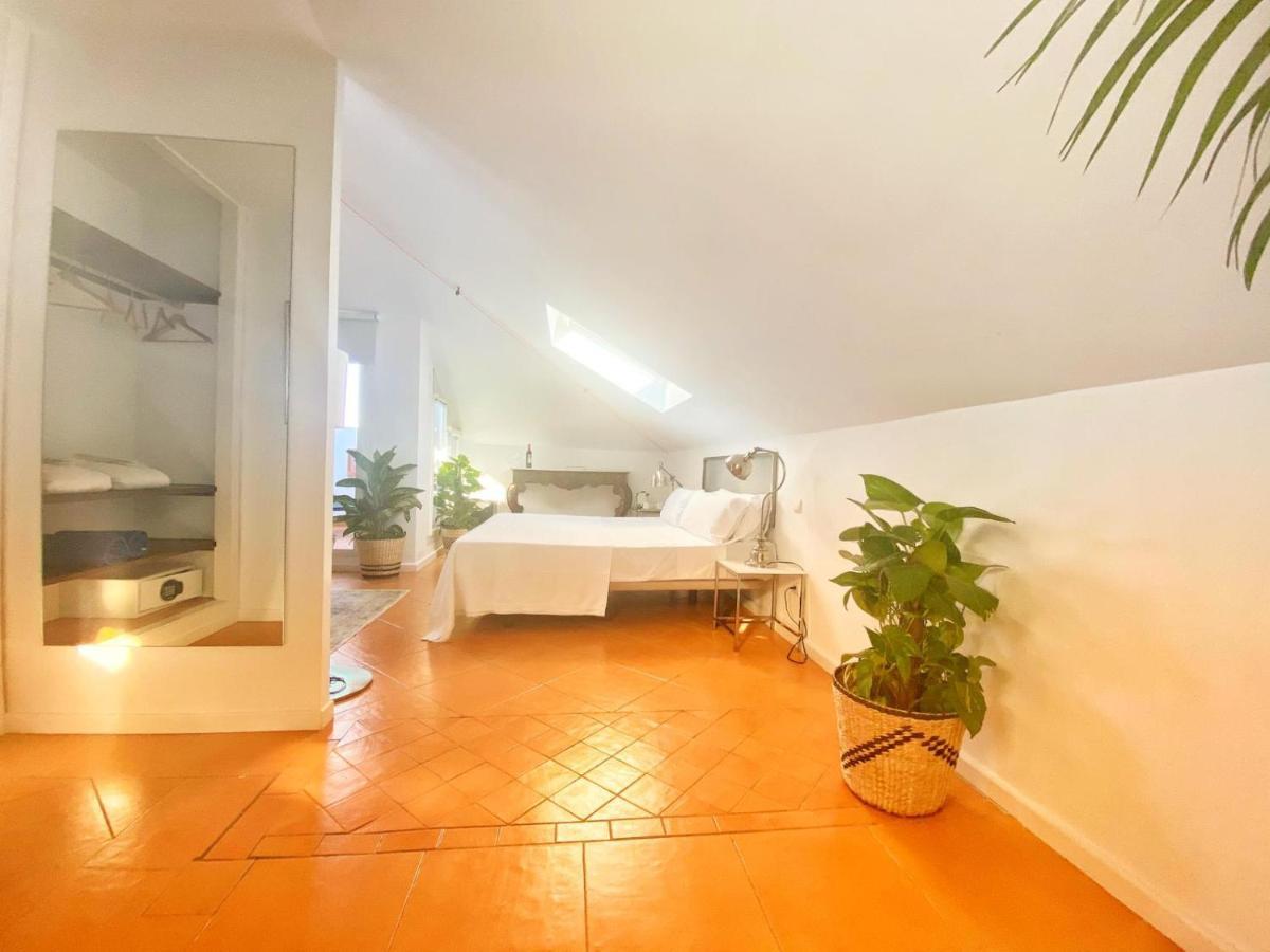 Molo 44 Suites Puerto Banus Marbella Eksteriør billede