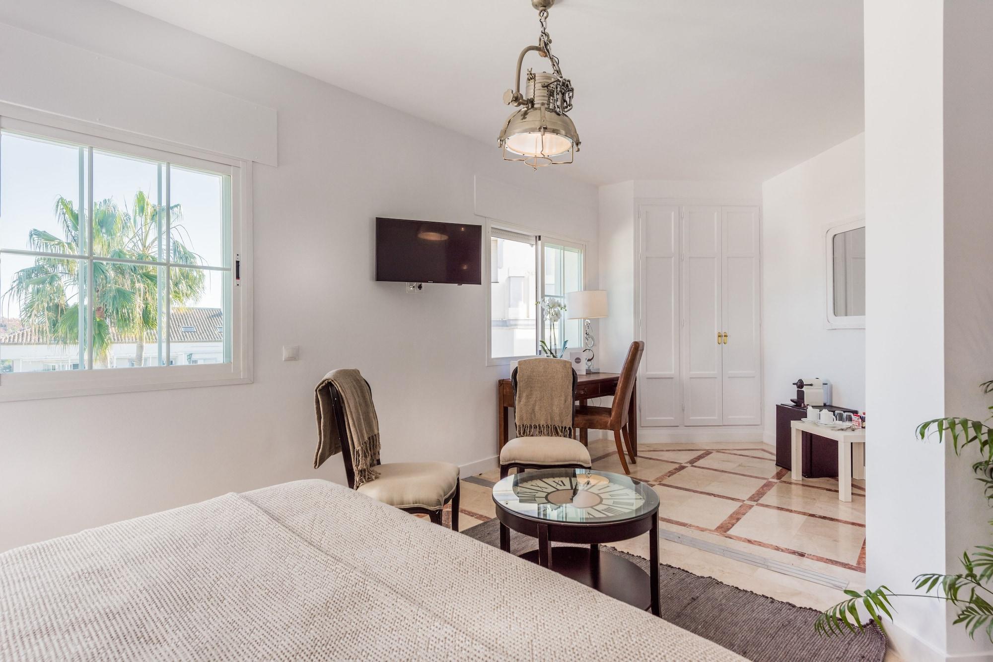 Molo 44 Suites Puerto Banus Marbella Eksteriør billede