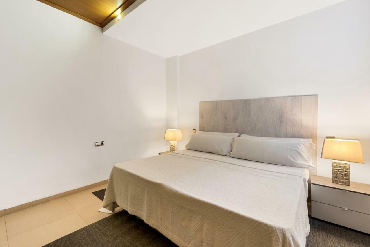 Molo 44 Suites Puerto Banus Marbella Eksteriør billede