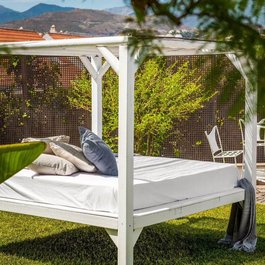 Molo 44 Suites Puerto Banus Marbella Eksteriør billede
