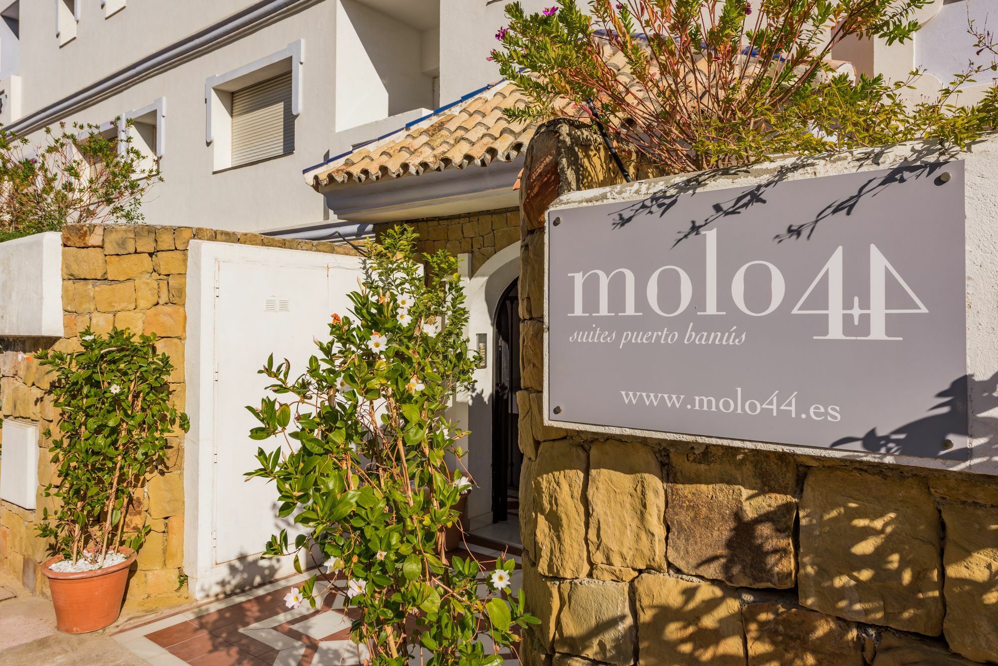 Molo 44 Suites Puerto Banus Marbella Eksteriør billede